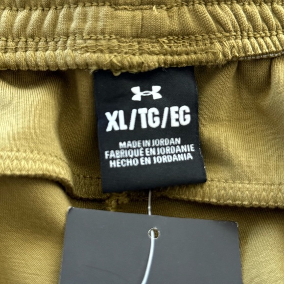 Under Armour Unstoppable Fleece Men's Olive Athletic Shorts Size XL New with Tag - Picture 5 of 7